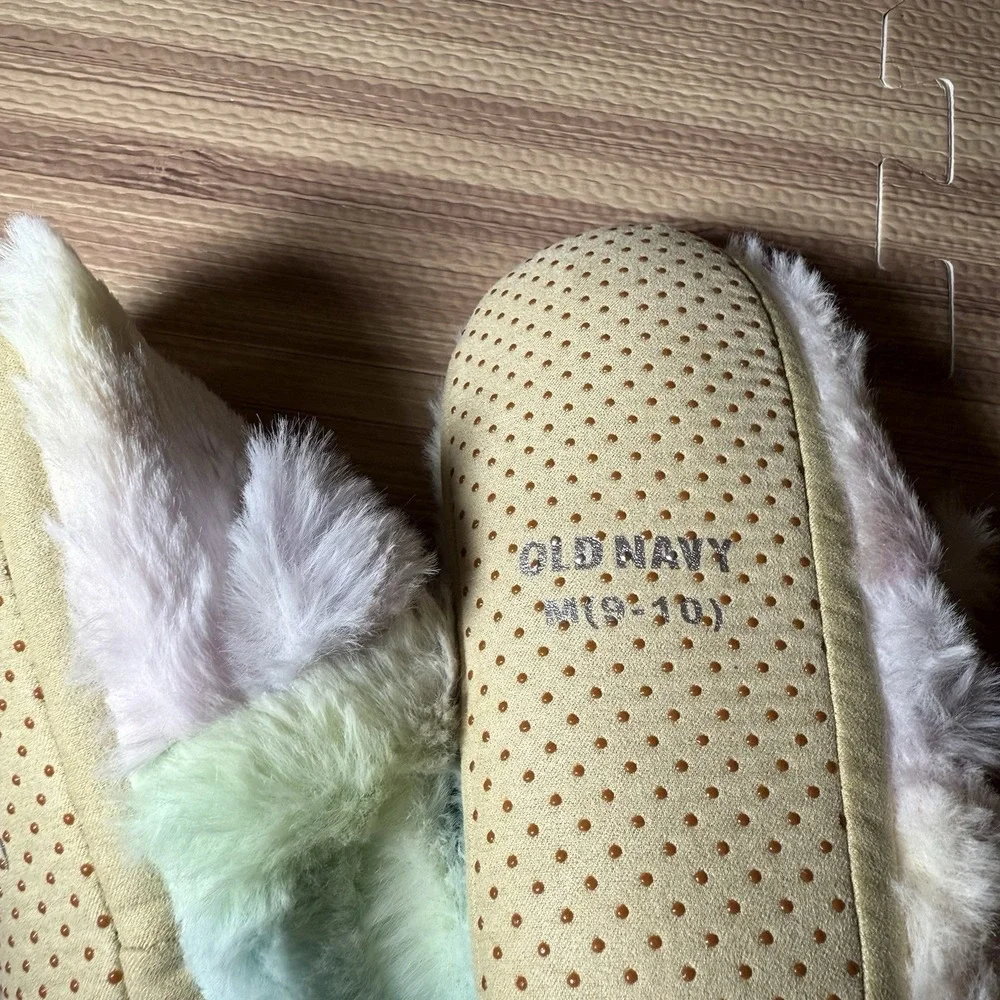 Girl Faux-Fur Critter Slippers for Toddler-Unicorn Size Medium NW (9/10)